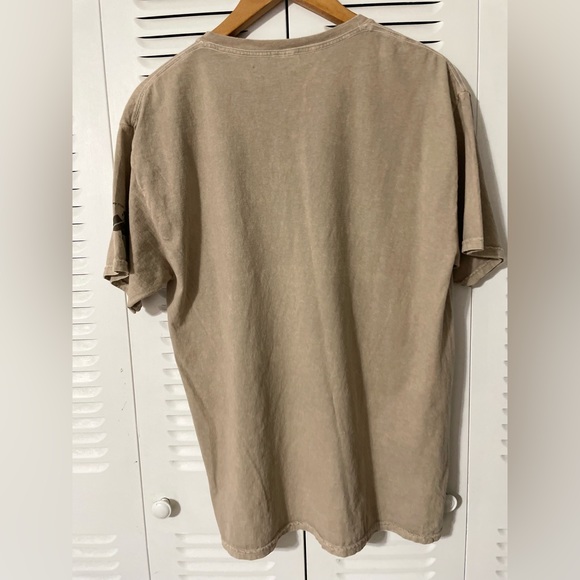 PIXAR DISNEY WOMEN'S SHORT SLEEVED T-SHIRT, TAN.  GRAPHIC.  SIZE L - Picture 5 of 16